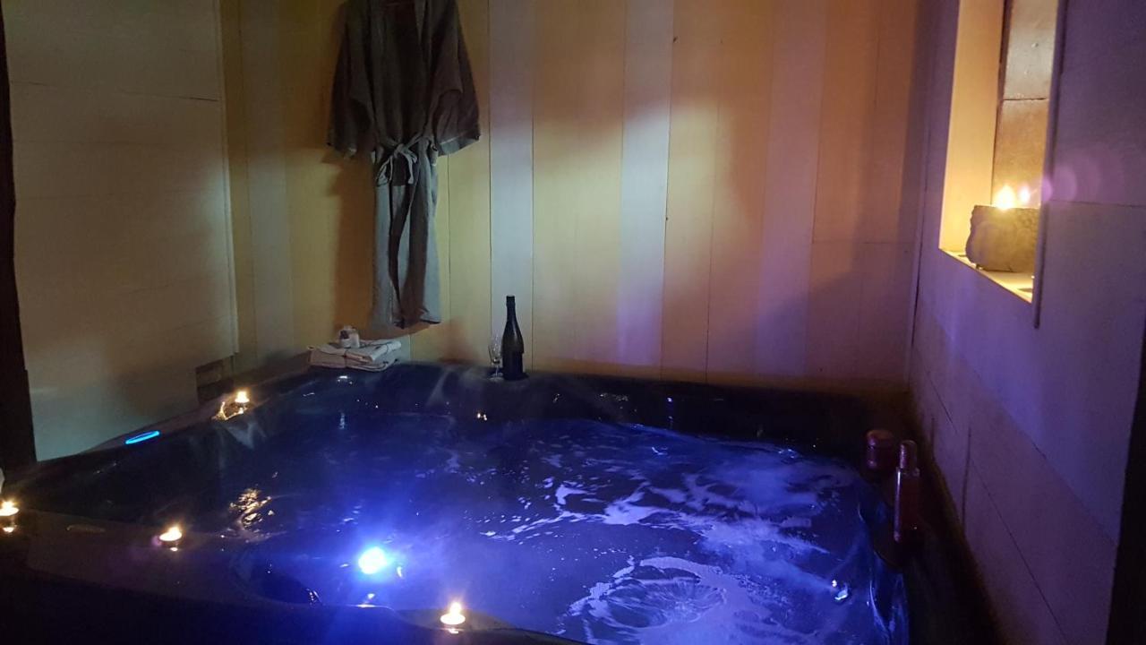 Gite Du Moulin De Barutel Mamers,Avec Spa Et Hammam Sur Reservation Payant Eksteriør bilde